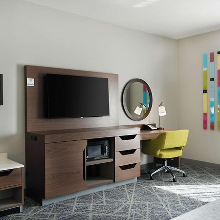 Hampton Inn And Suites Tulsa Central Bagian luar foto