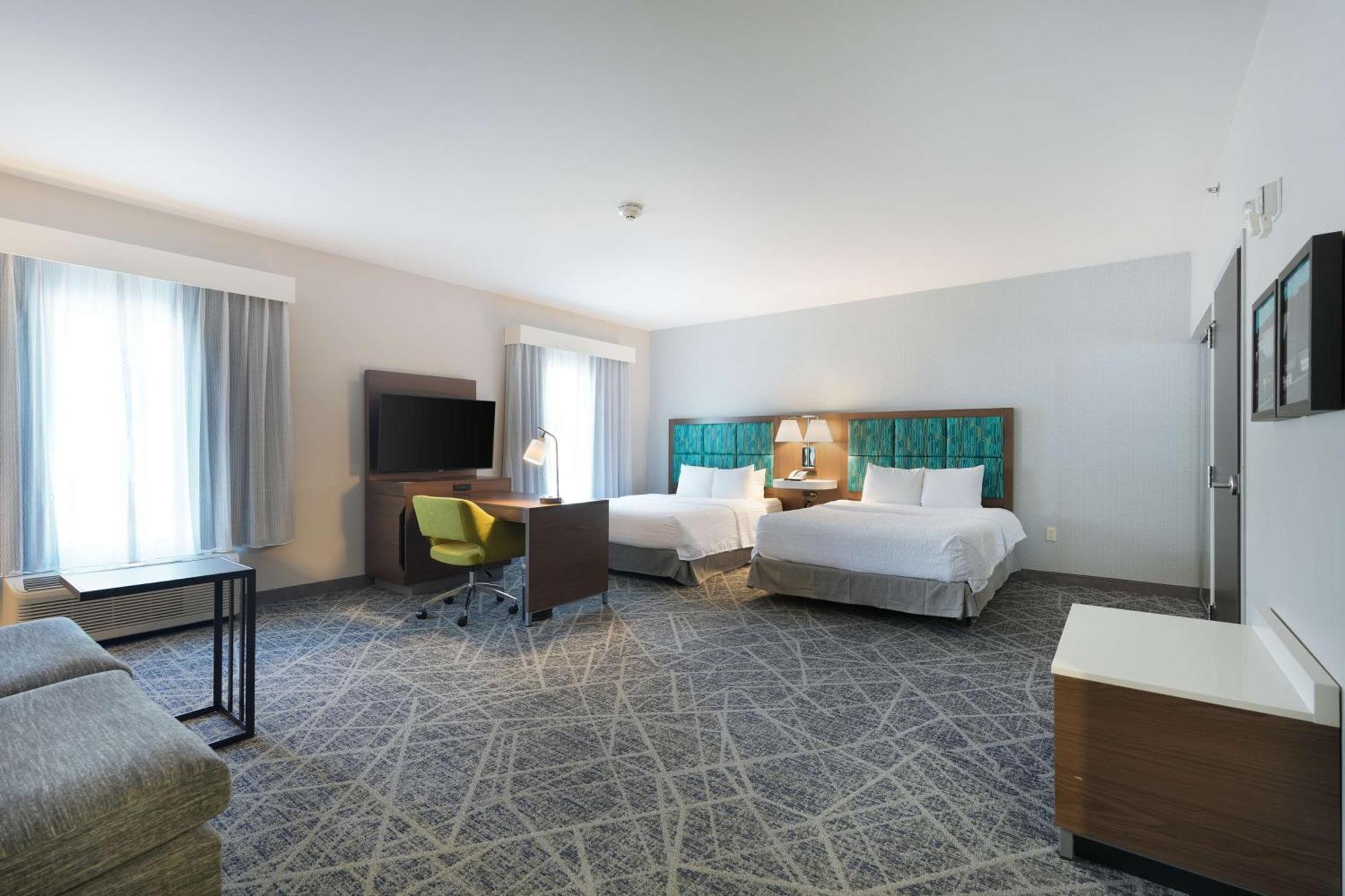 Hampton Inn And Suites Tulsa Central Bagian luar foto