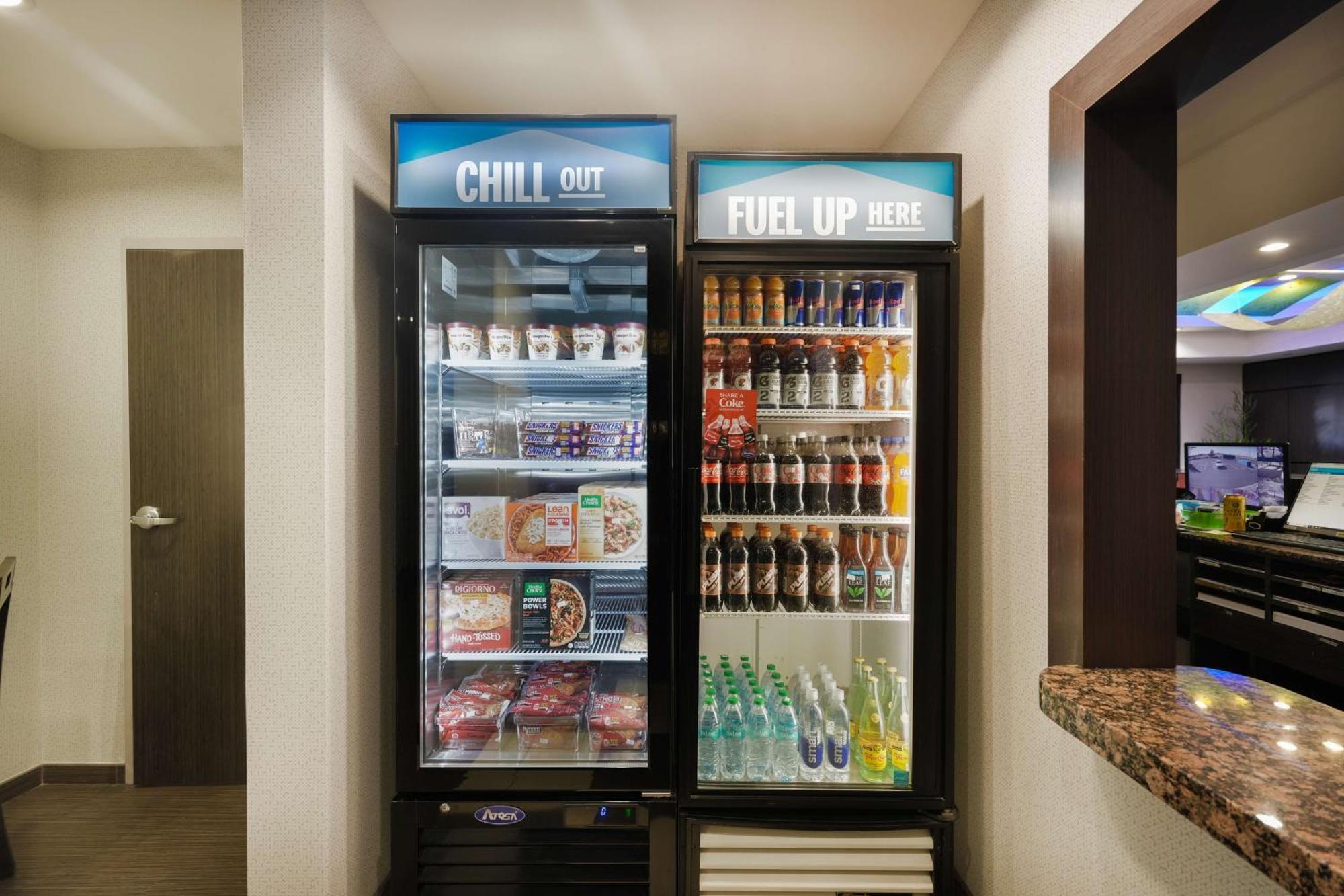 Hampton Inn And Suites Tulsa Central Bagian luar foto