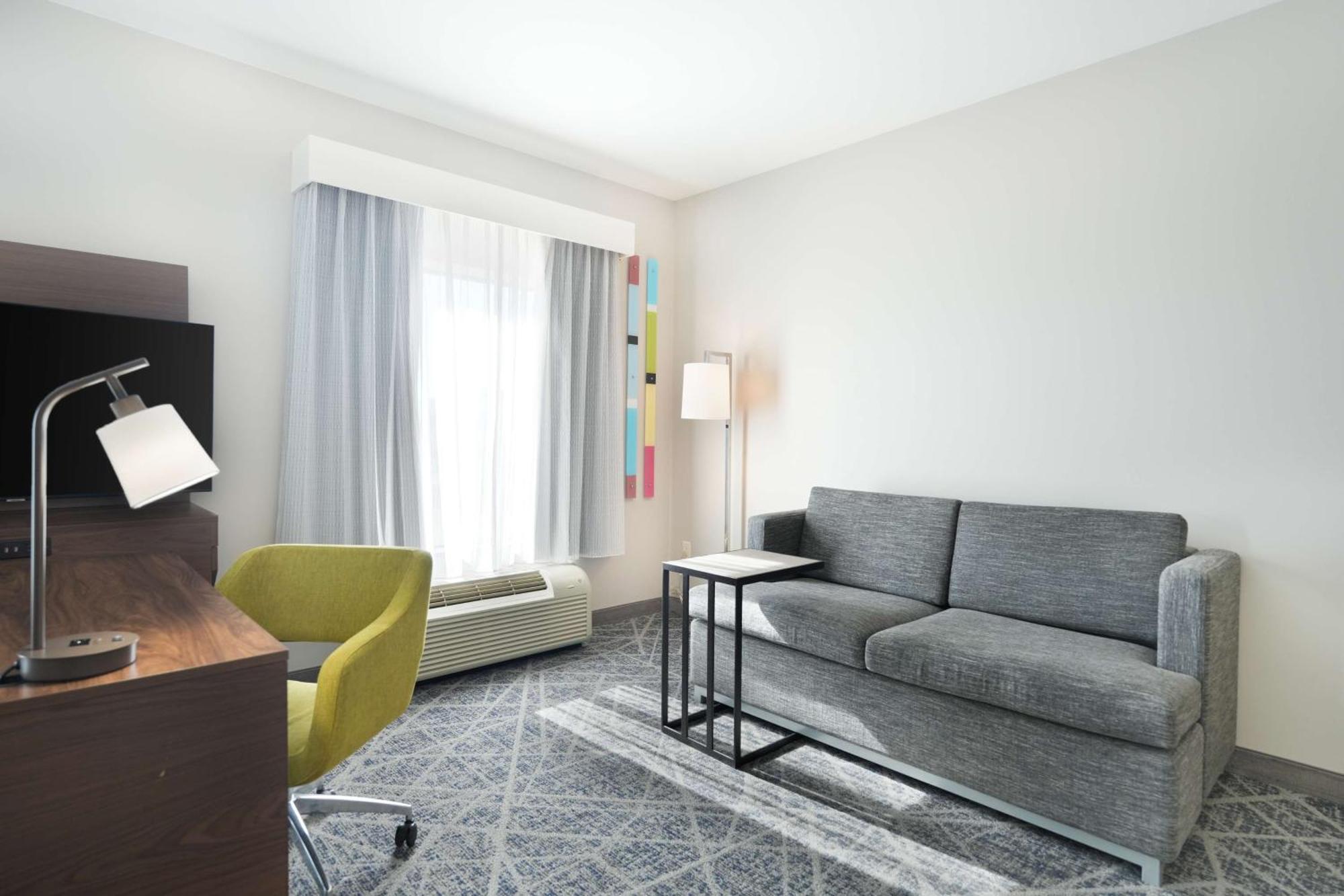 Hampton Inn And Suites Tulsa Central Bagian luar foto